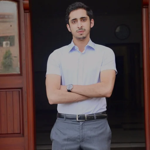 Portrait of Dr Waqar Mehmood